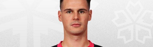 开云体育登录-金元退潮！中后场球员成抢手货 中超列强目标变了