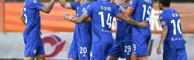 开云体育电脑版-江苏足球重回中超！昆山提前5轮冲超 两神迹在眼前