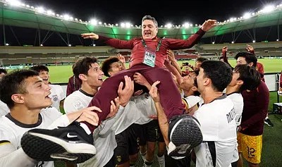 开云体育网站-如果你是安东尼奥，U23决赛会选择什么战术/哪对锋线搭档