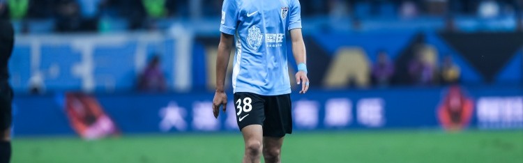 开云体育电脑版-媒体人：申花想买吕焯毅大连英博不卖，大连想租谢鹏飞申花不租