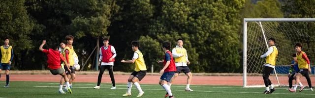 开云体育网站-2026“湘超”益阳队首次集训启幕|足球|青训|联赛|赛季|体测_新浪体育_新浪新闻