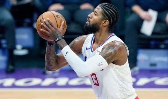 开云体育电脑版-7连胜升至西部第一 泰伦·卢带领快艇闷声发大财