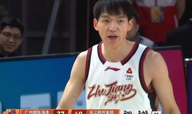 浙江男篮95-60大胜广州，吴前11分陈国豪12分，徐昕被彻底压制