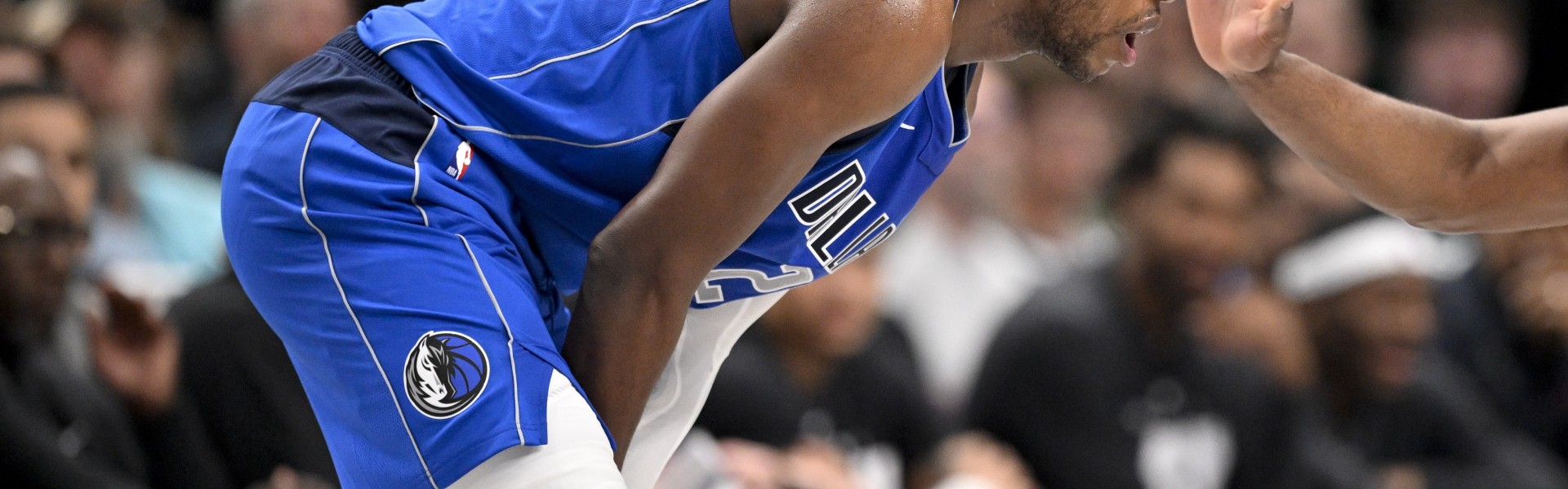 开云体育电脑版-战旧主手软！米德尔顿半场8中1仅拿到3分2板1助