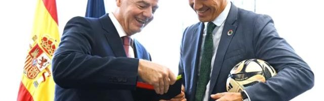 开云体育电脑版-2030世界杯主办权宣布搞偷袭，团结大会下争议几何