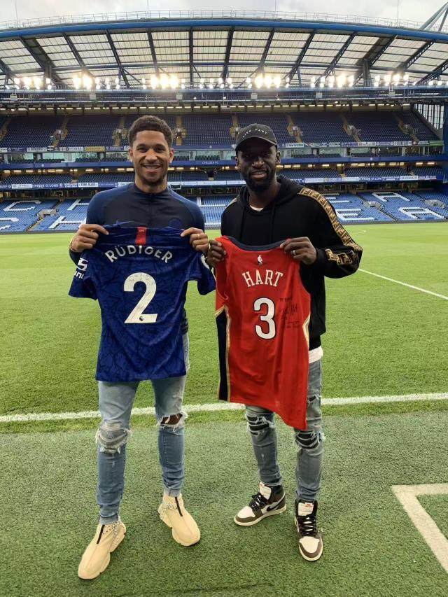 1735143126908009862.jpg 41507f70-b98f-4b17-847e-d156c60832ac.jpg